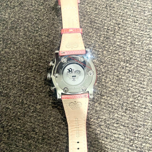 RARE,UNIQUE Women CHRONOGRAPH Watch GLAM ROCK MIAMI GR10122 Leather band. - Picture 4 of 5